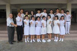 2012年全国圆缘创意与行动大赛2,本校3组代表进入5强