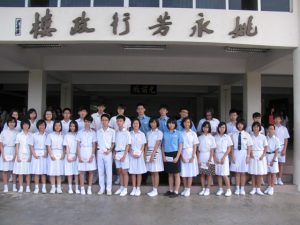 颁发2012年黄丕屯奖励金