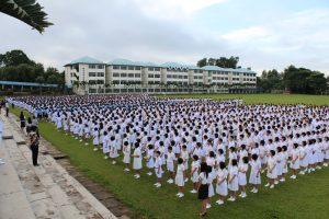 2013年开学典礼，銮中人数破3千