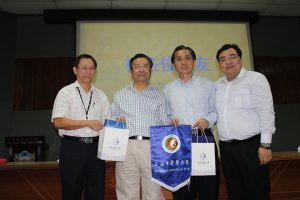 王庆其教授: