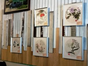 美术与设计科(高二美)假居銮绿园大杯水果汁店展览工笔中国画